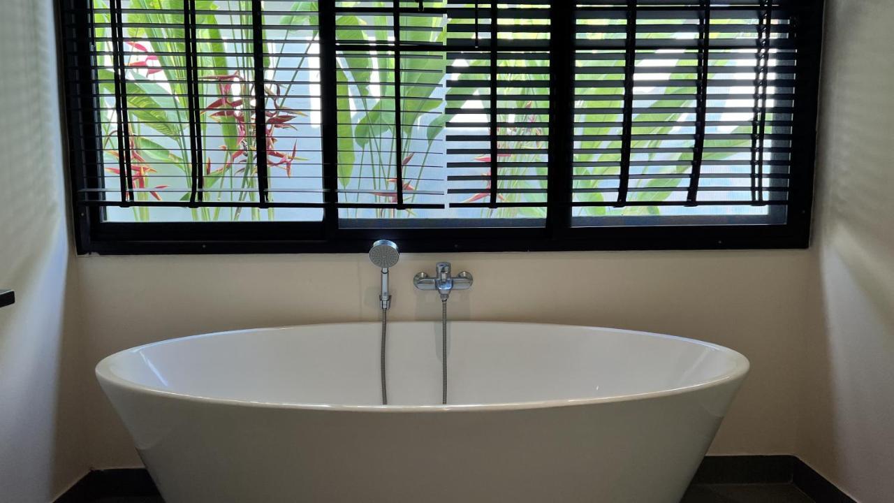 Rawai Plunge Tropic Villas 2 Naiharn מראה חיצוני תמונה